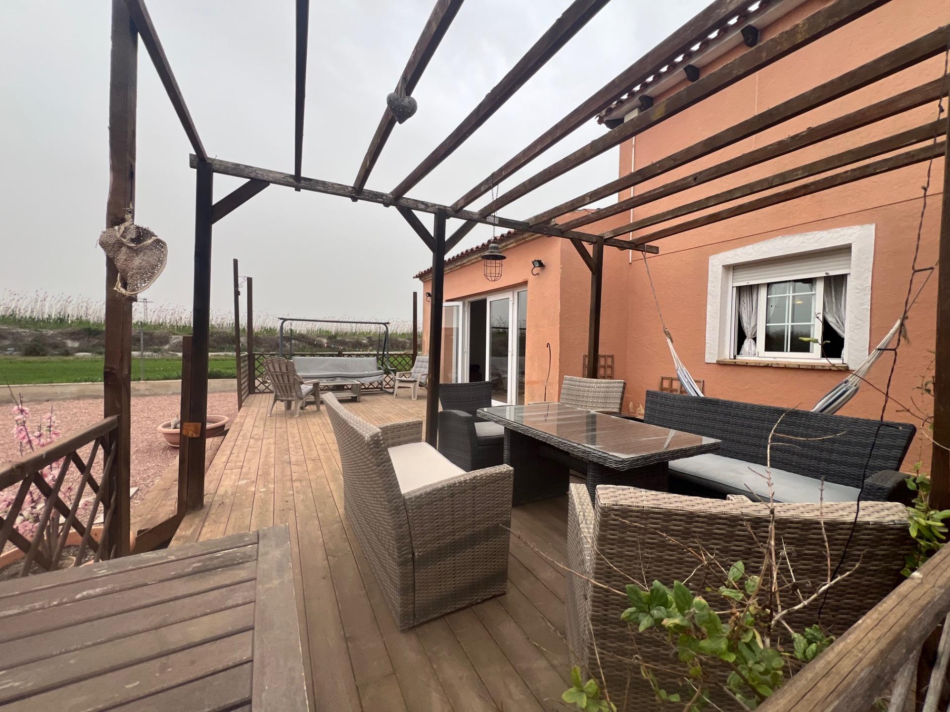 Finca for Sale in Dolores, Alicante
