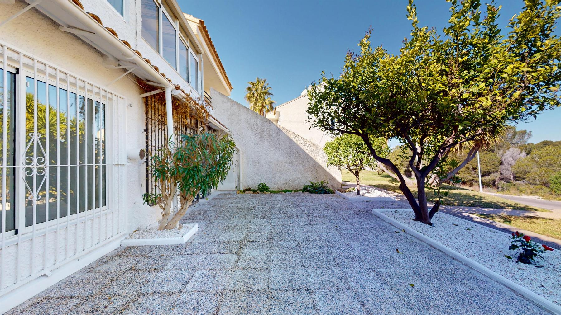 Bungalow for Sale in Orihuela Costa, Alicante