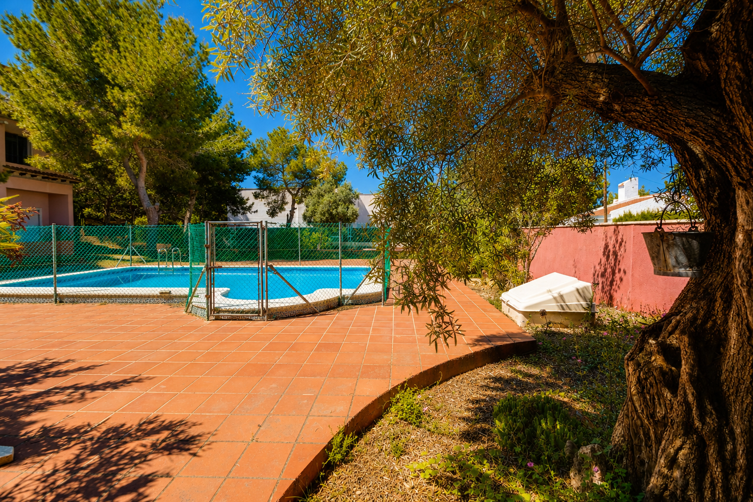 Villa for Sale in San Miguel de Salinas, Alicante