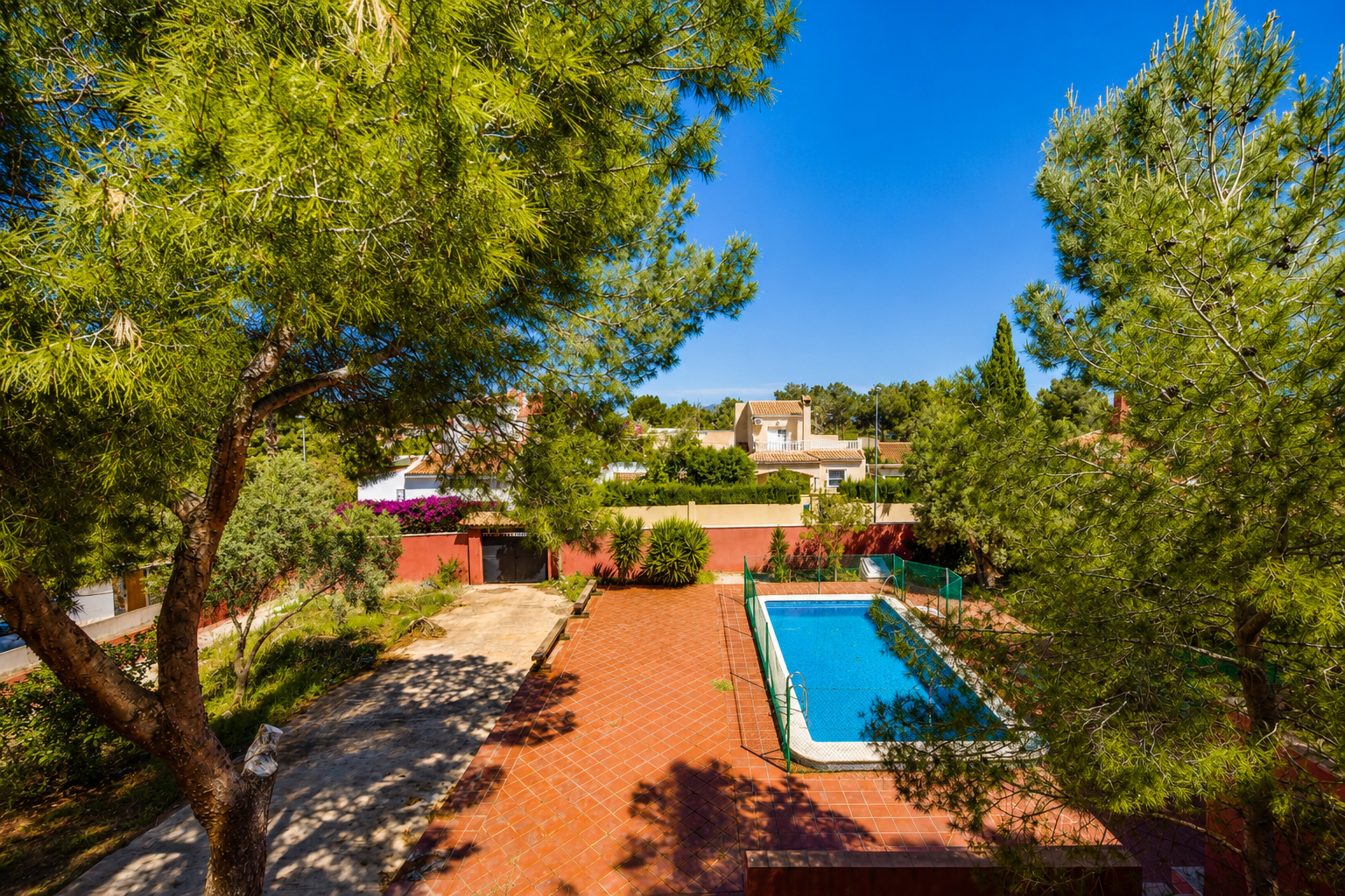 Villa for Sale in San Miguel de Salinas, Alicante