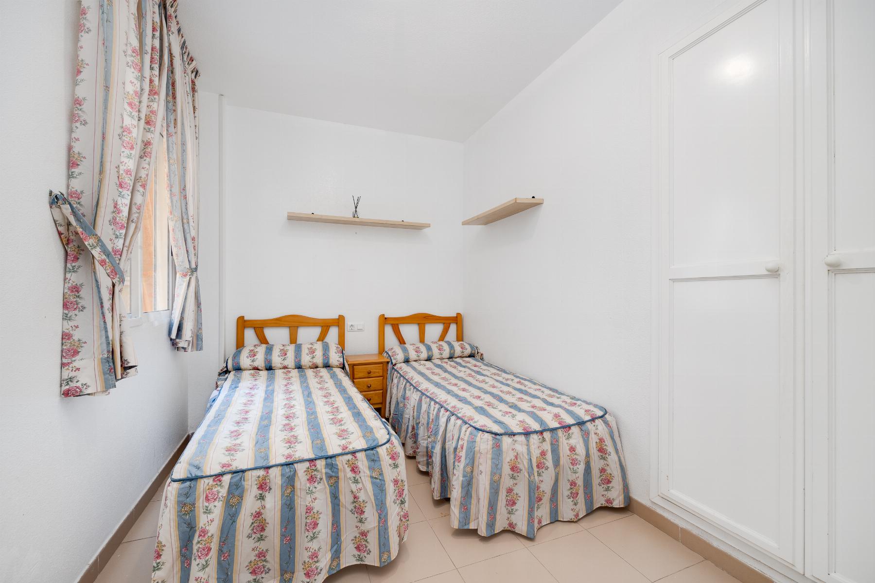 Bungalow for Sale in Torrevieja, Alicante