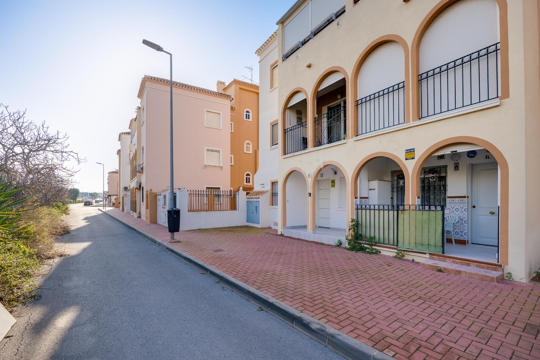Bungalow for Sale in Torrevieja, Alicante