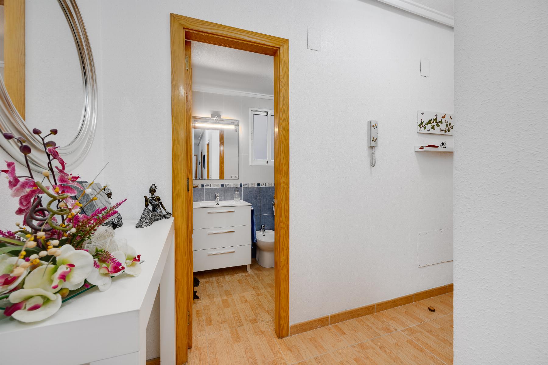 Apartment for Sale in Torrevieja, Alicante