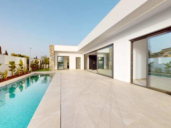 NEW BUILD VILLAS IN LOS ALCAZARES