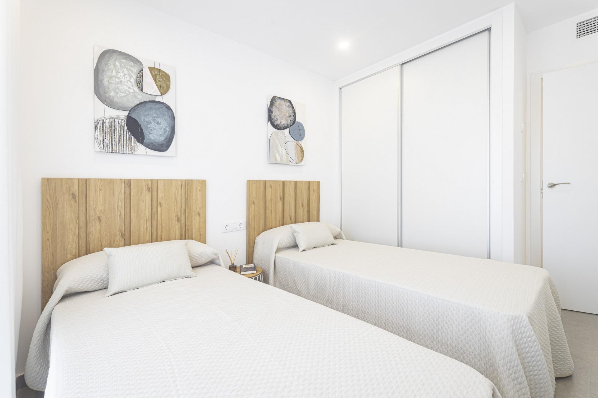 BEAUTIFUL SEA VIEW APARTMENTS IN LA MANGA