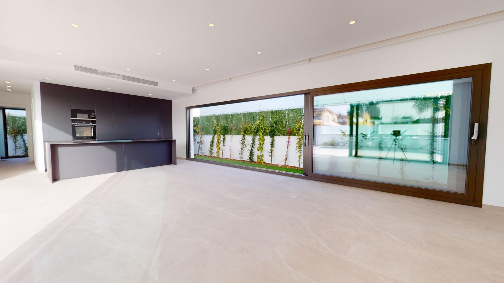 NEW BUILD VILLAS IN LOS ALCAZARES