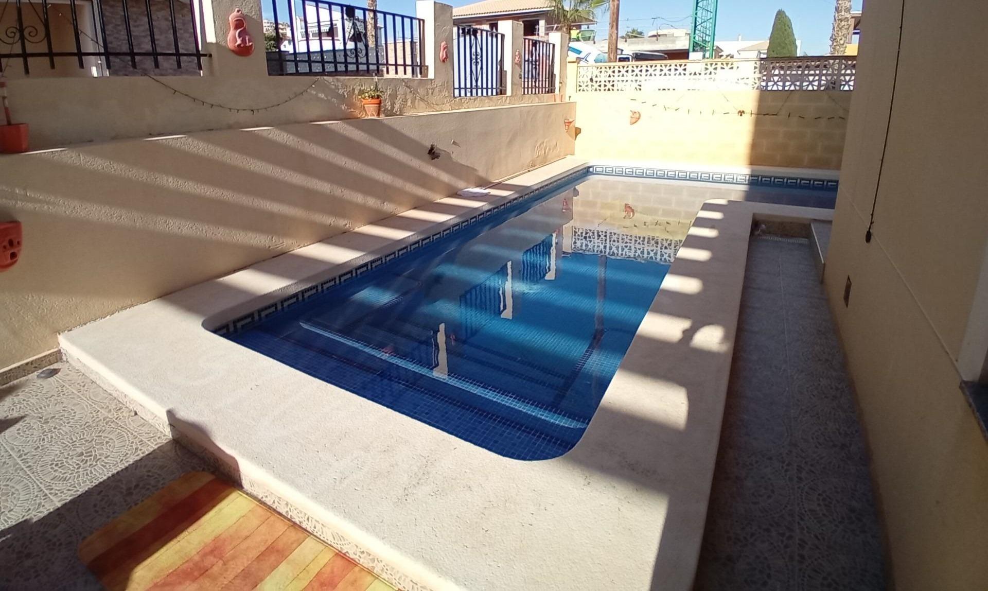 Apartment for Sale in Torrevieja, Alicante