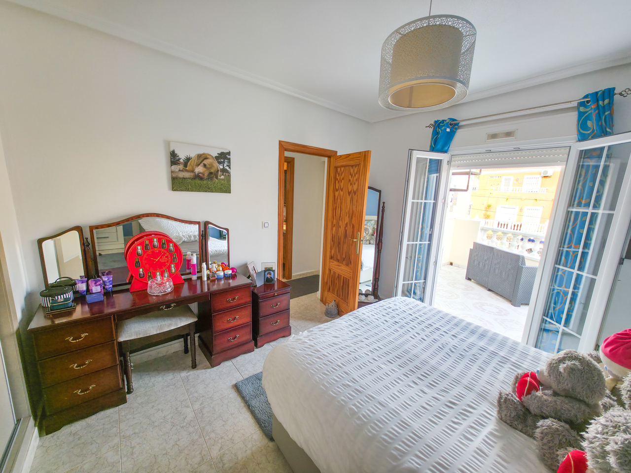 Villa for Sale in Villamartin, Alicante