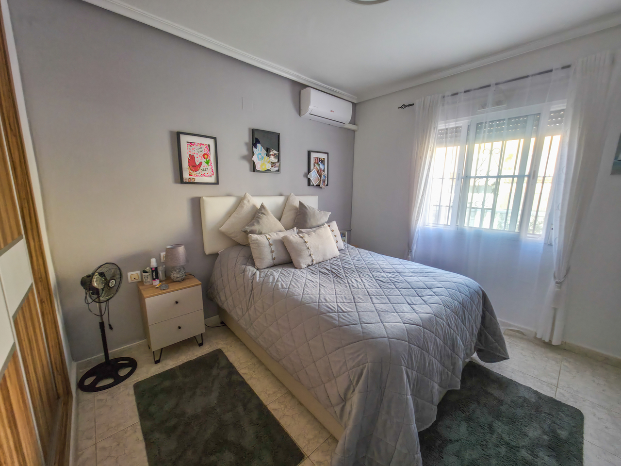 Villa for Sale in Villamartin, Alicante