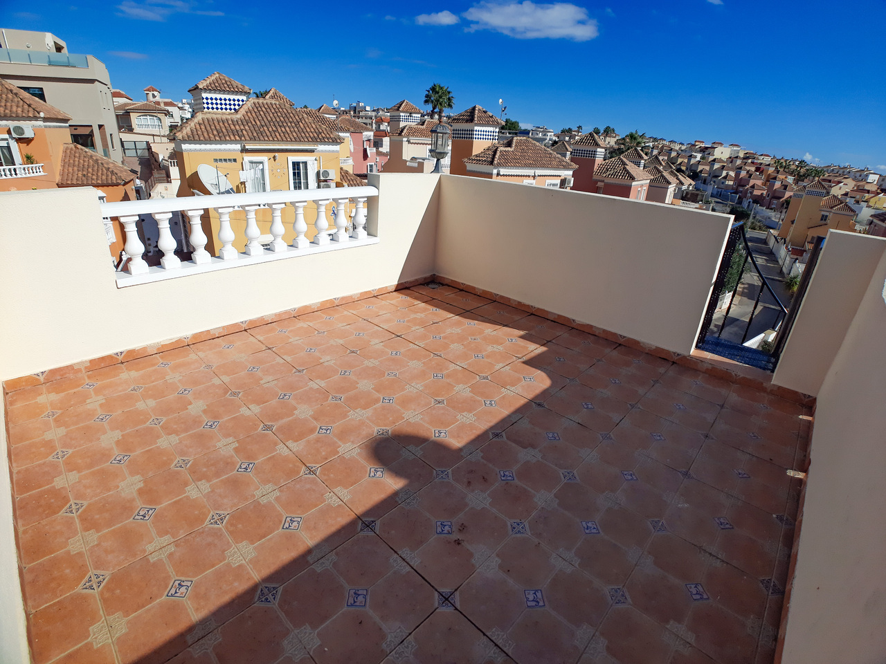 Villa for Sale in Villamartin, Alicante