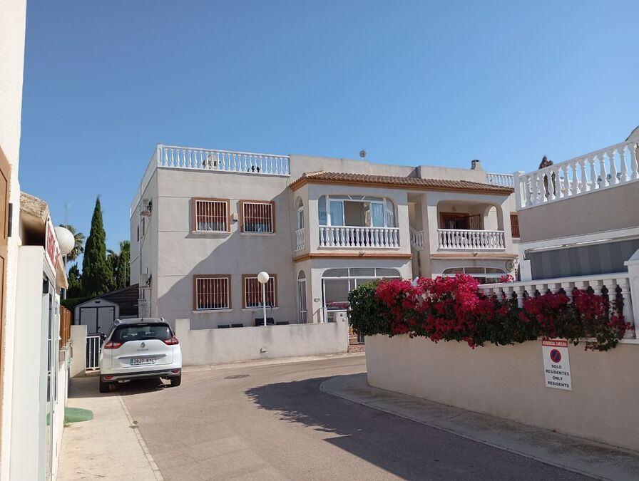 Apartment for Sale in Daya Vieja, Alicante