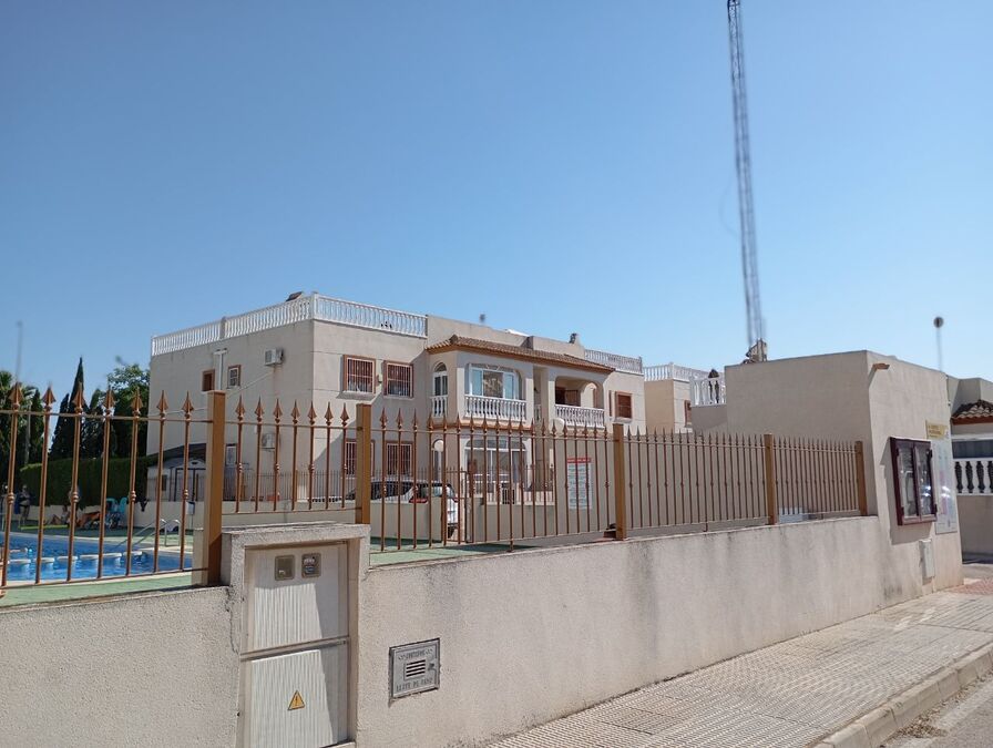Apartment for Sale in Daya Vieja, Alicante