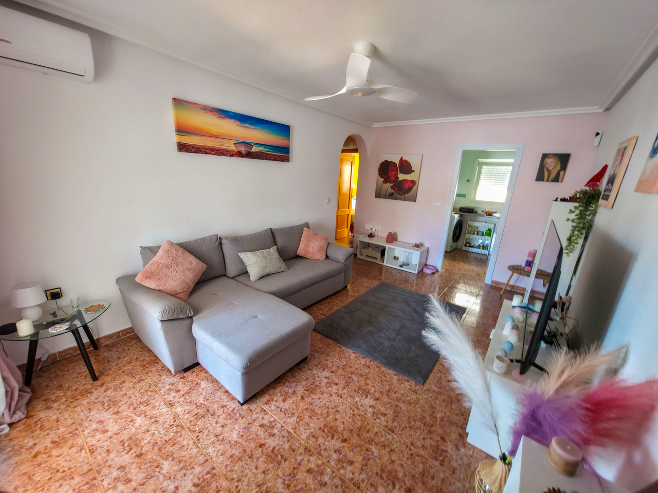 Apartment for Sale in Vistabella Golf Entre Naranjos, Alicante