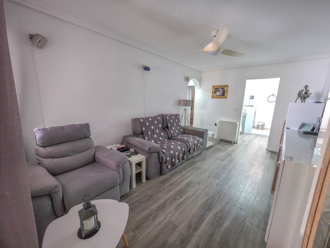 Apartment for Sale in Vistabella Golf Entre Naranjos, Alicante