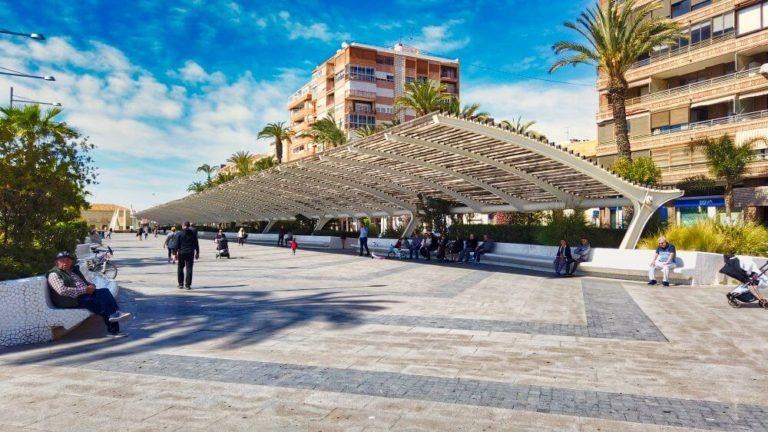 New Build Apartments in Torrevieja, Just 150m from Playa del Cura