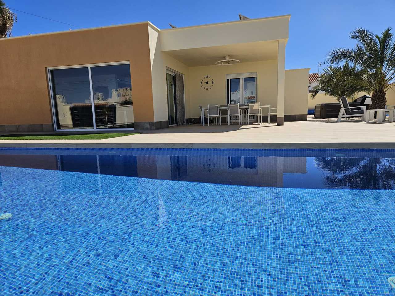 Villa for Sale in Torrevieja, Alicante