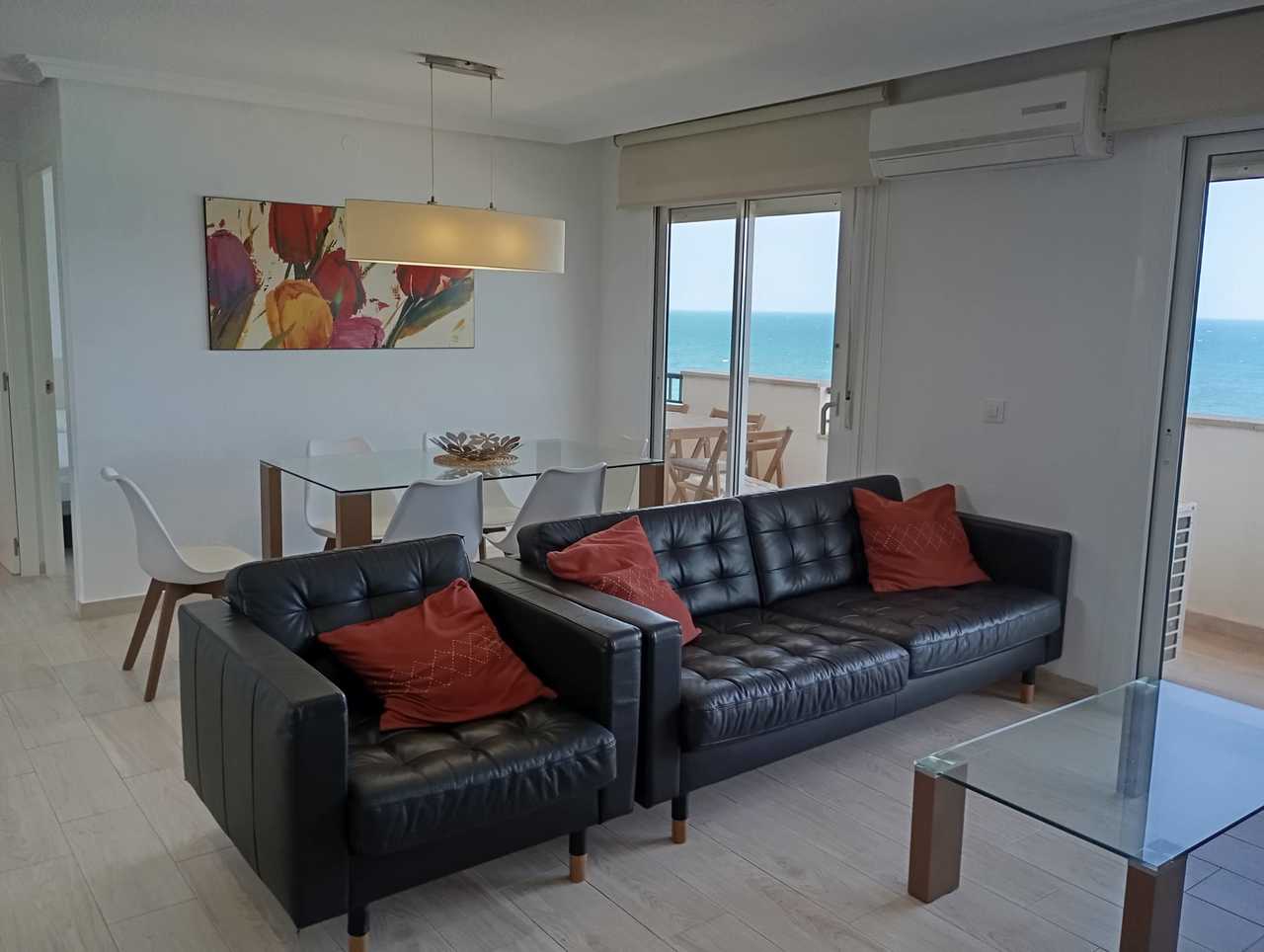 Apartment for Sale in Mil Palmeras, Alicante