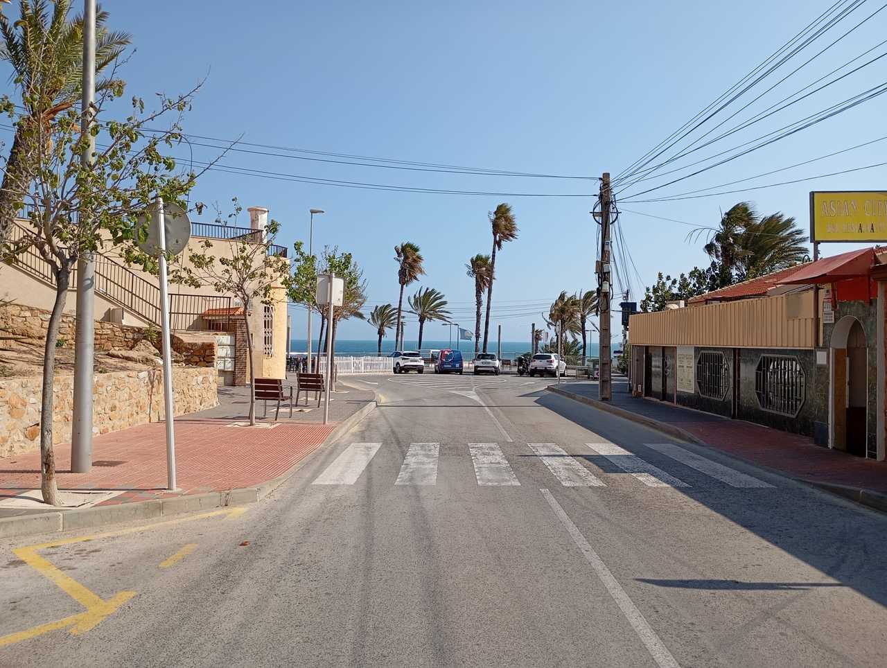 Apartment for Sale in Mil Palmeras, Alicante