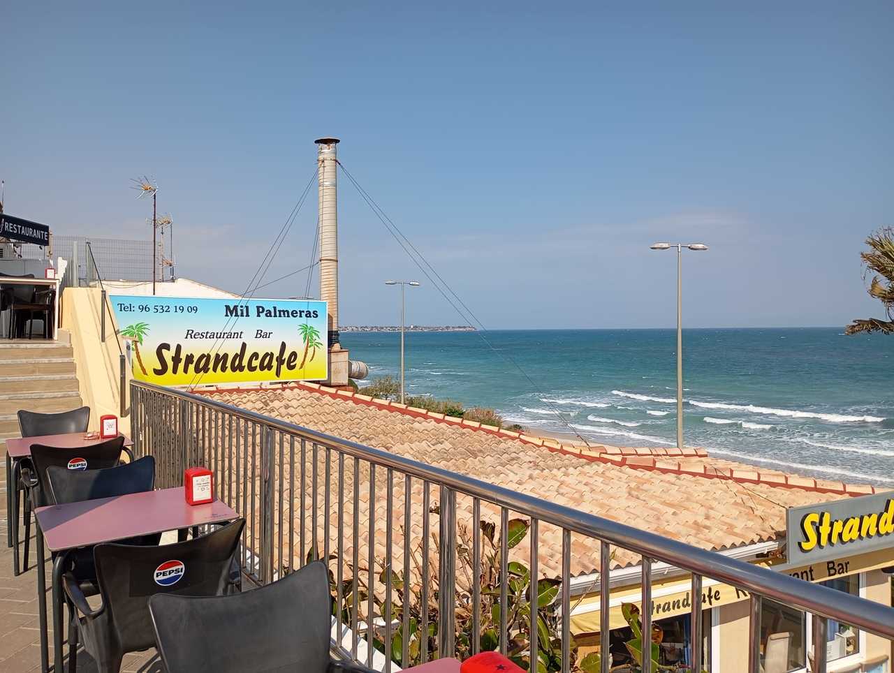 Apartment for Sale in Mil Palmeras, Alicante