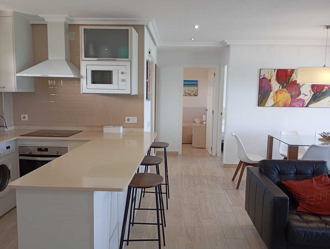 Apartment for Sale in Mil Palmeras, Alicante