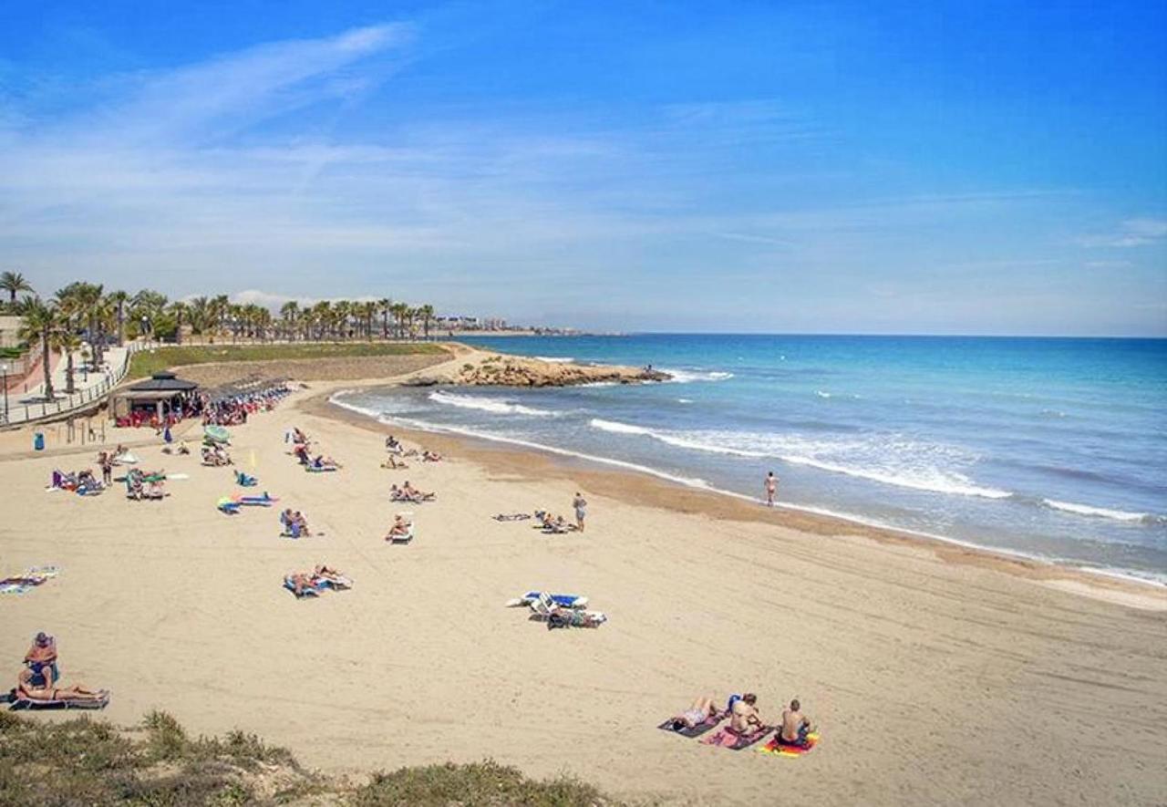 Apartment for Sale in Villamartin, Alicante