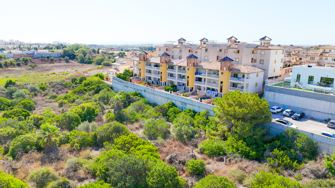 Apartment for Sale in Cabo Roig, Alicante