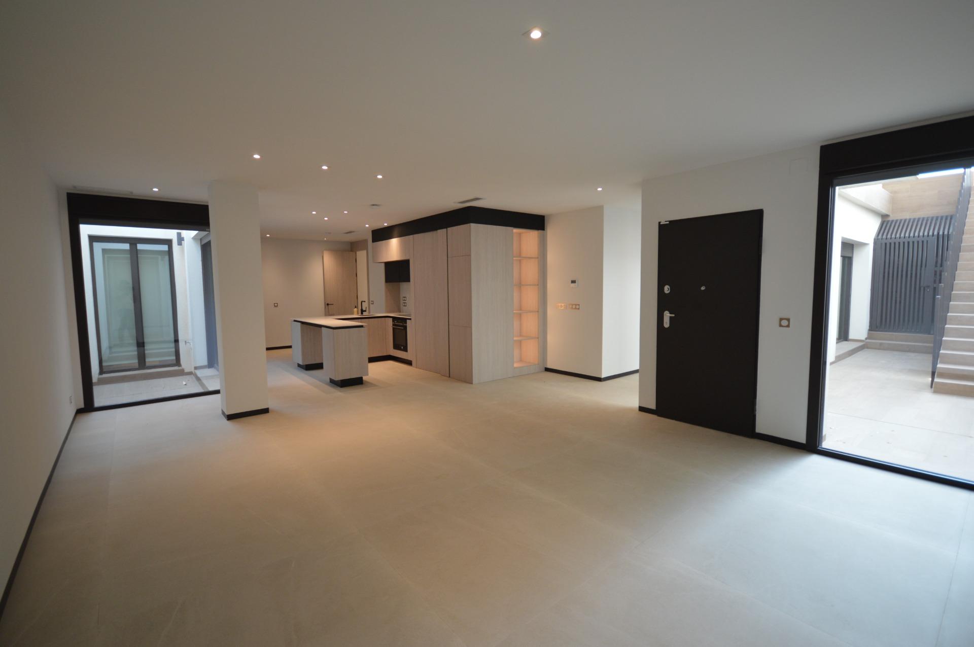 Villa for Sale in Algorfa, Alicante