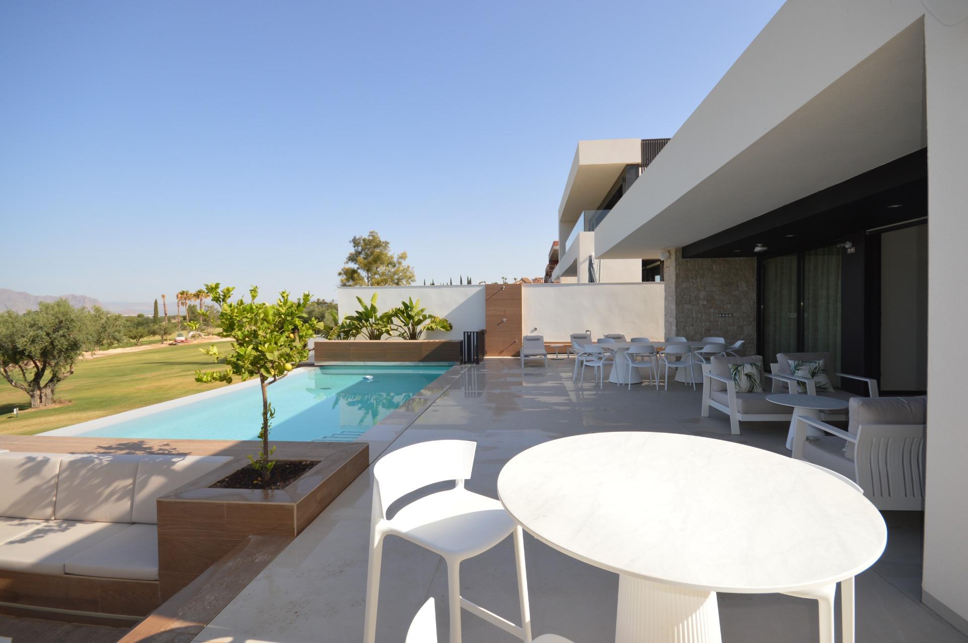 Villa for Sale in Algorfa, Alicante