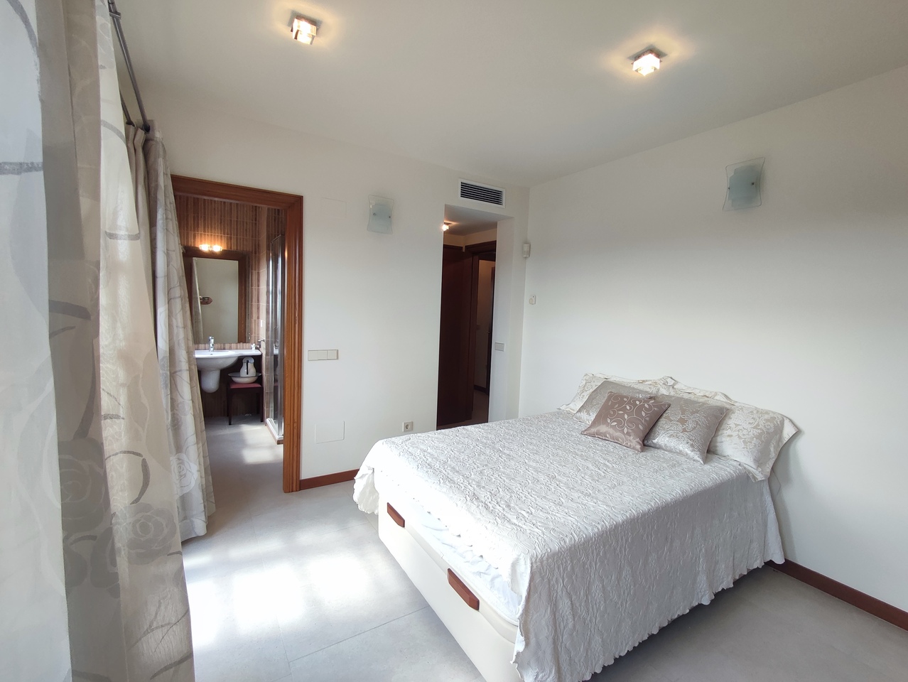 Villa for Sale in Peraleja Golf, Murcia