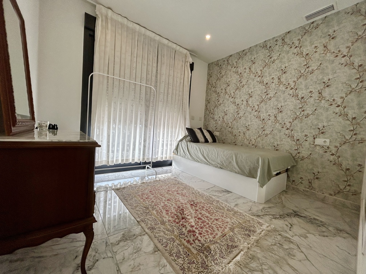 Villa for Sale in Los Balcones, Alicante