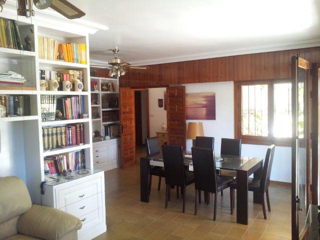 Villa for Sale in Campoamor, Alicante