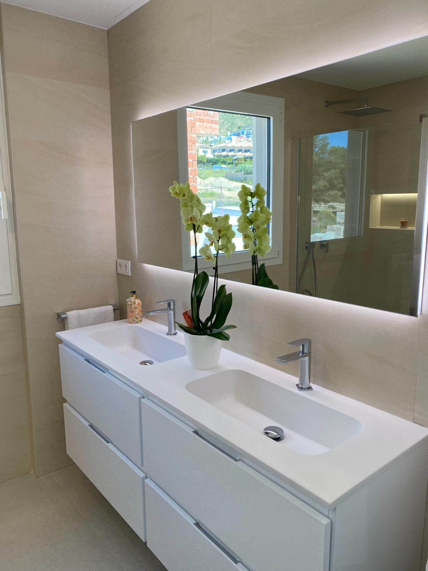 EXCLUSIVITY IN A NATURAL ENVIRONMENT NEXT TO THE MEDITERRANEAN SEA !!!