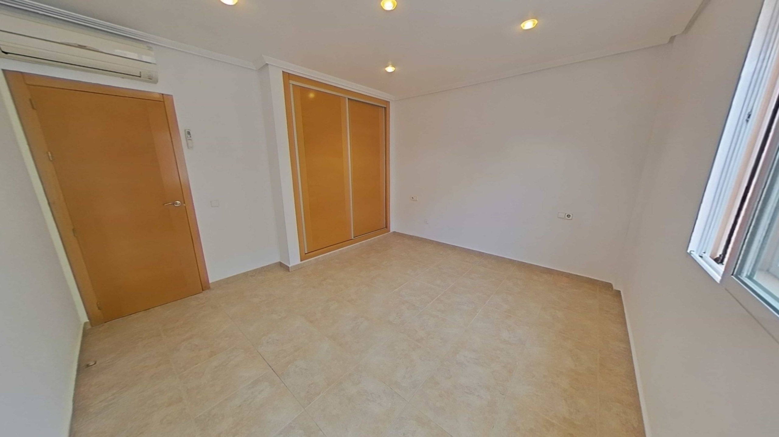 Duplex for Sale in Santiago de la Ribera, Murcia