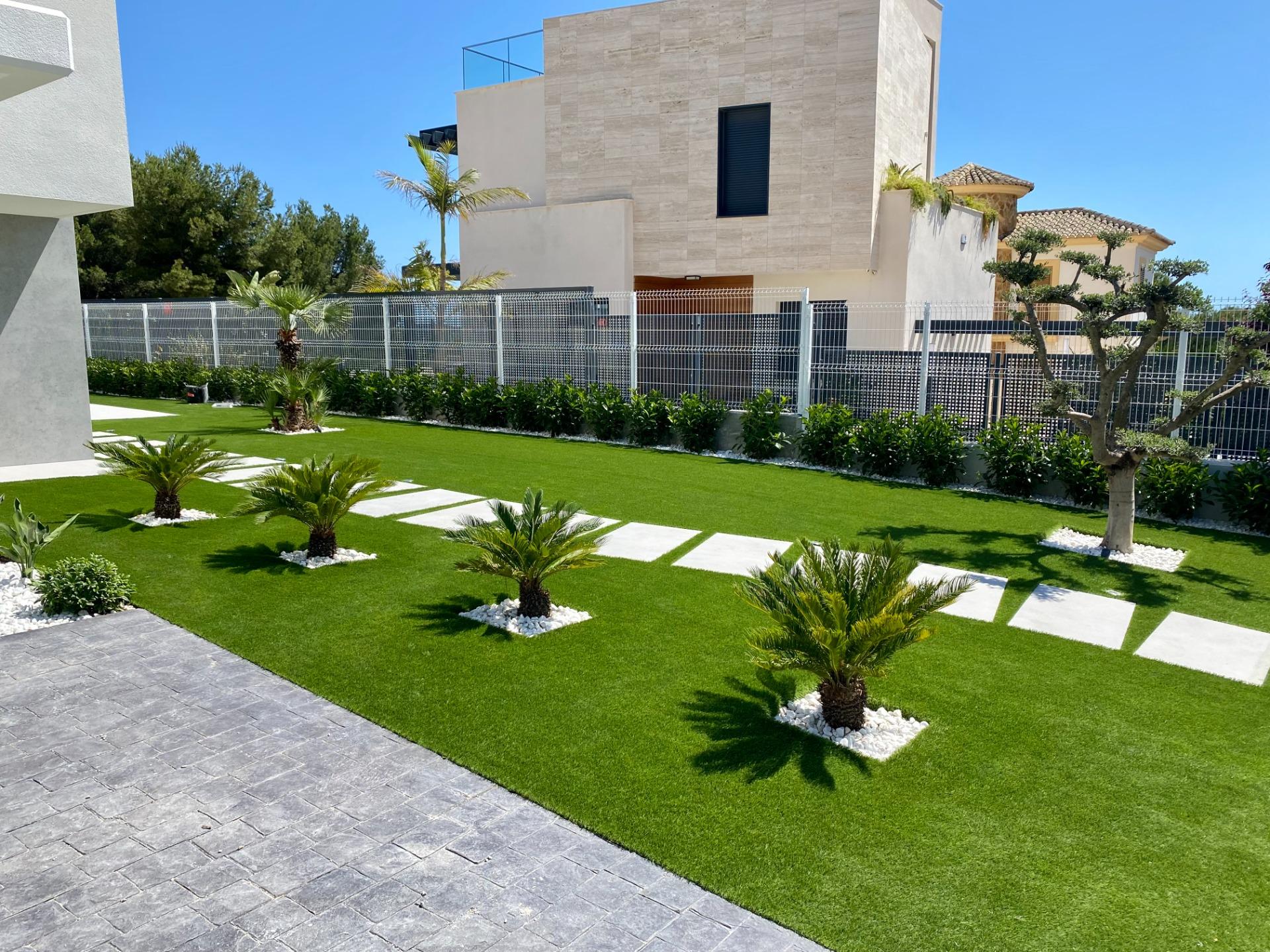 EXCLUSIVITY IN A NATURAL ENVIRONMENT NEXT TO THE MEDITERRANEAN SEA !!!