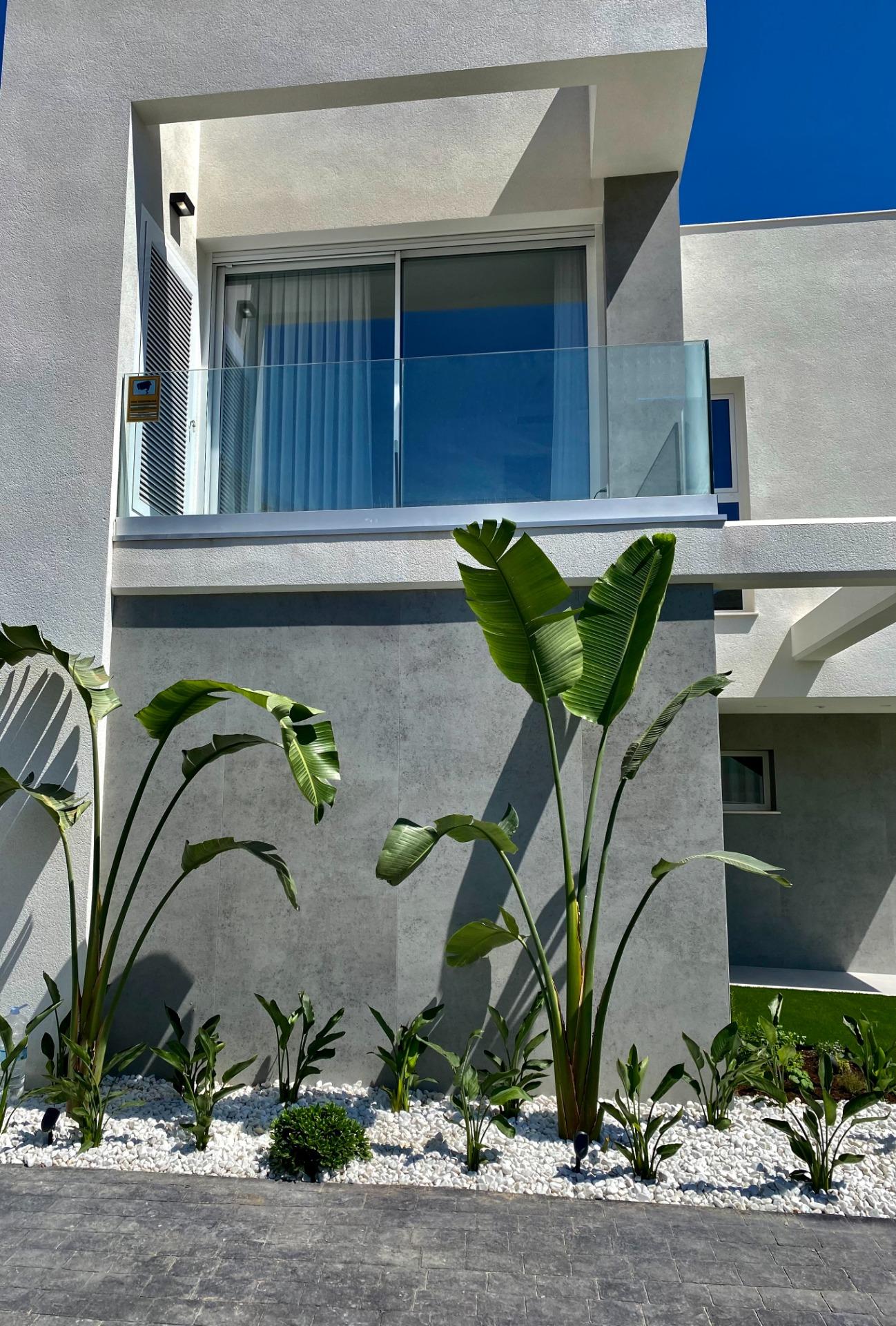 EXCLUSIVITY IN A NATURAL ENVIRONMENT NEXT TO THE MEDITERRANEAN SEA !!!