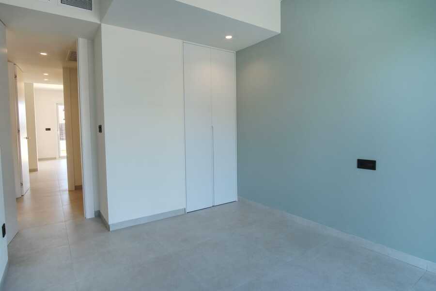 Apartment for Sale in Guardamar del Segura, Alicante