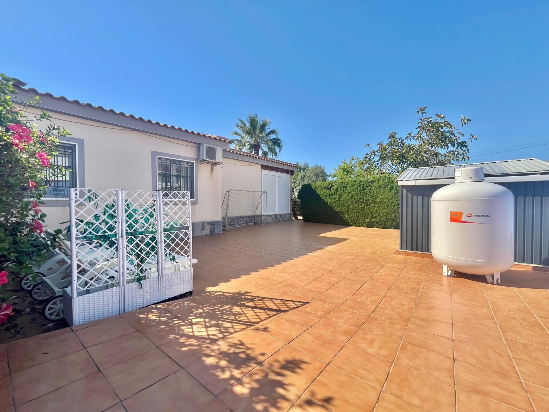 Villa for Sale in Torrevieja, Alicante
