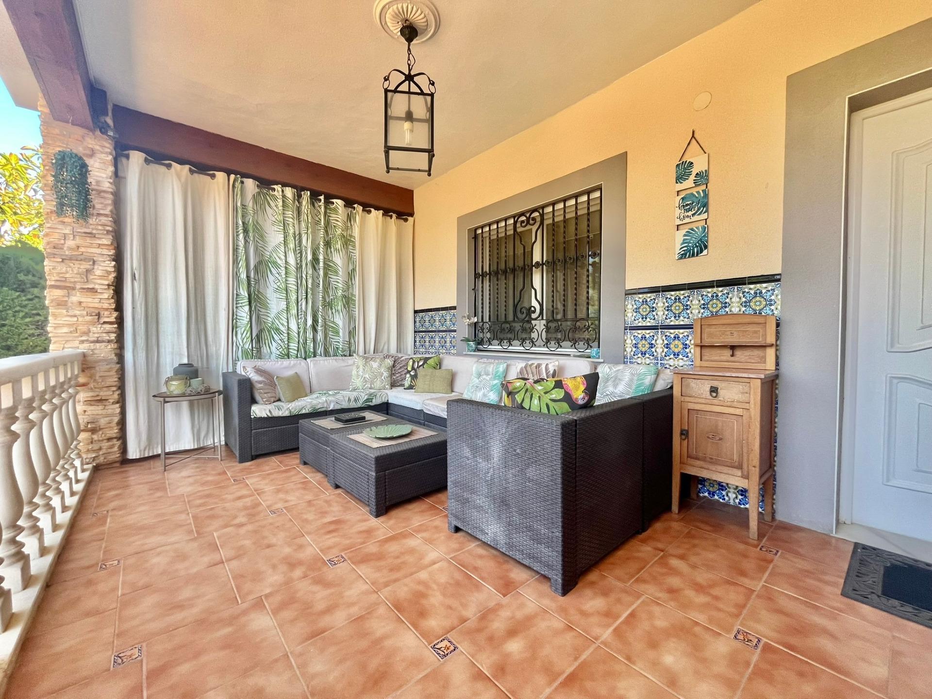 Villa for Sale in Torrevieja, Alicante