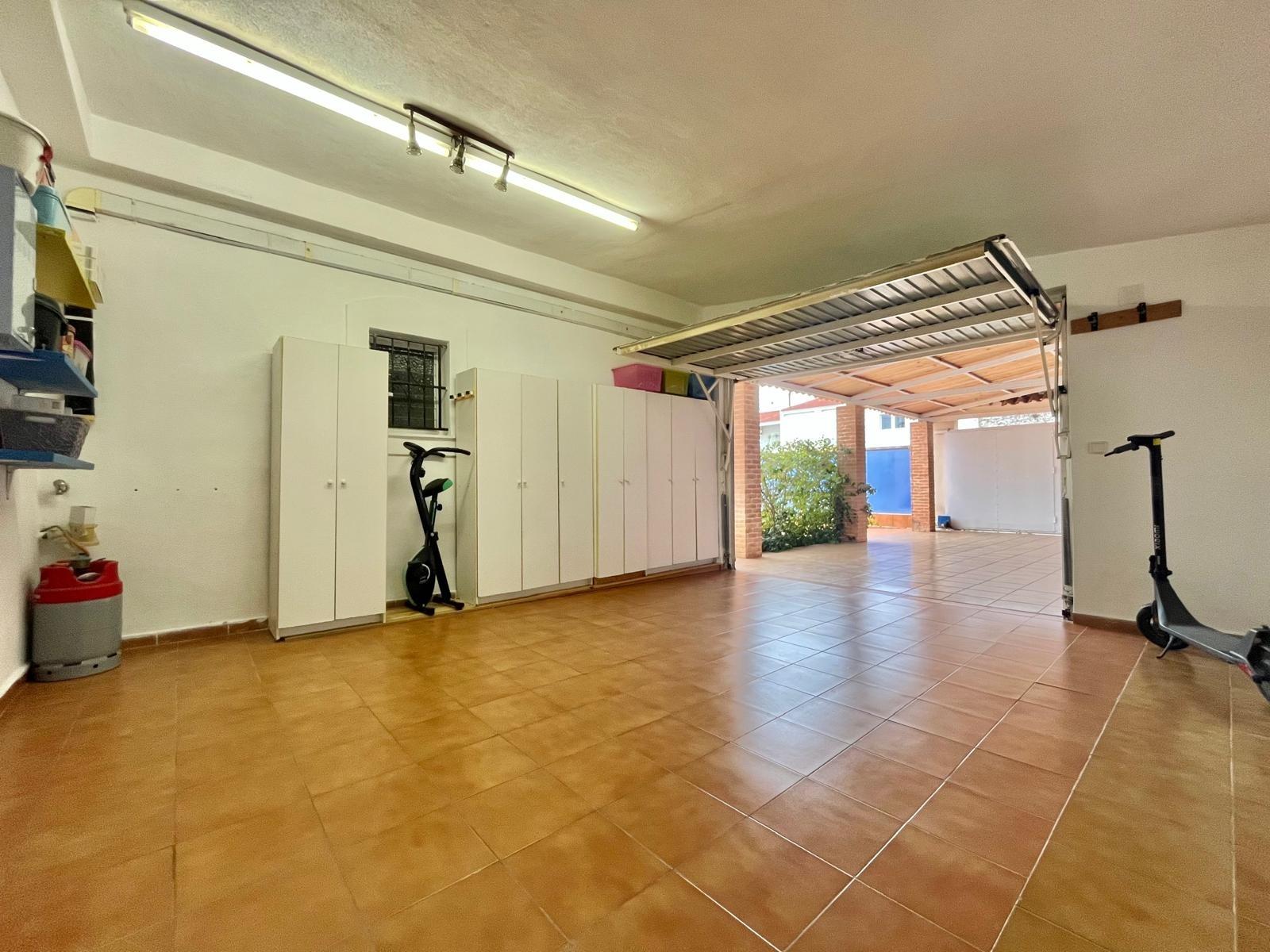 Villa for Sale in Torrevieja, Alicante