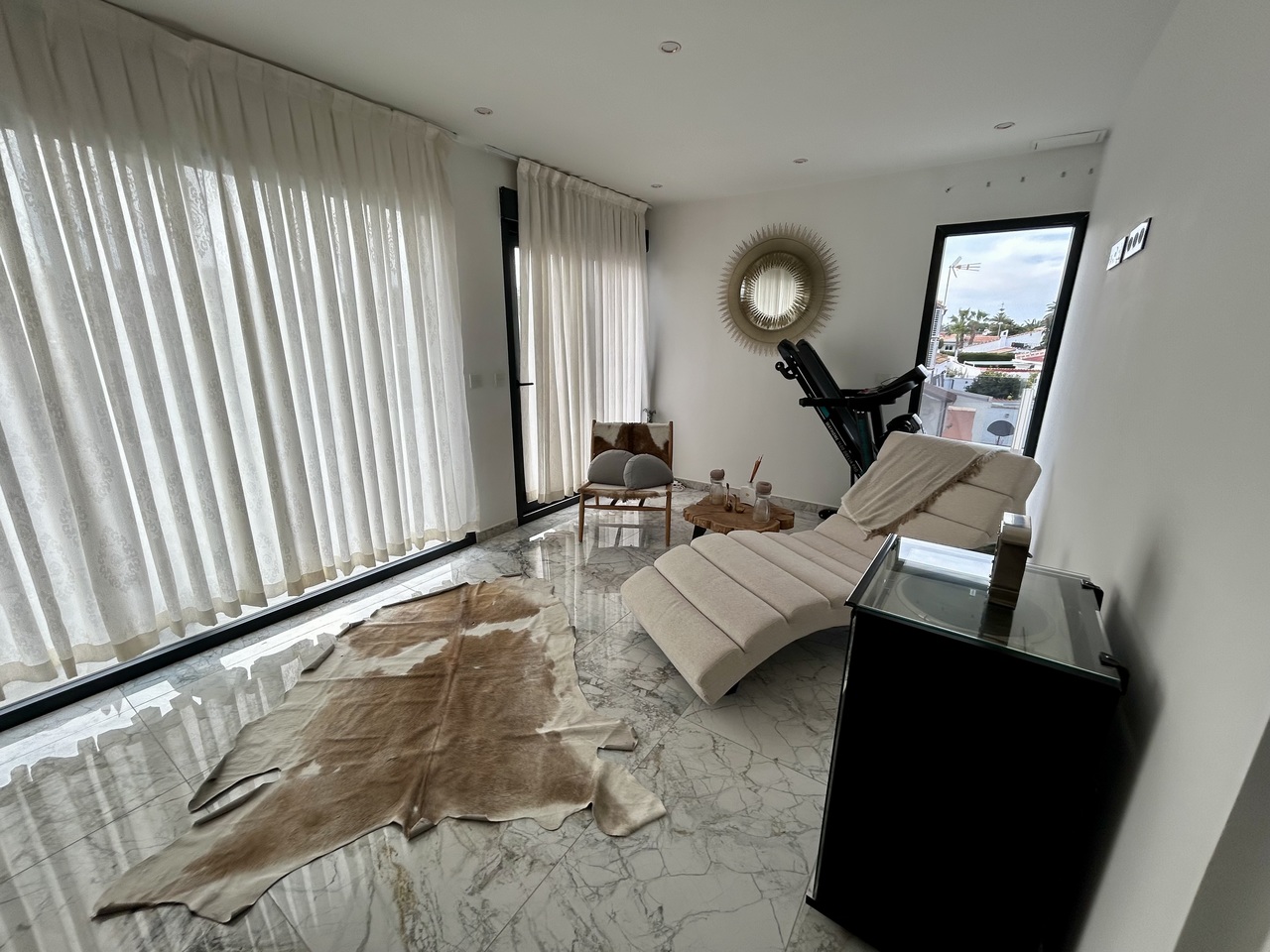 Villa for Sale in Los Balcones, Alicante