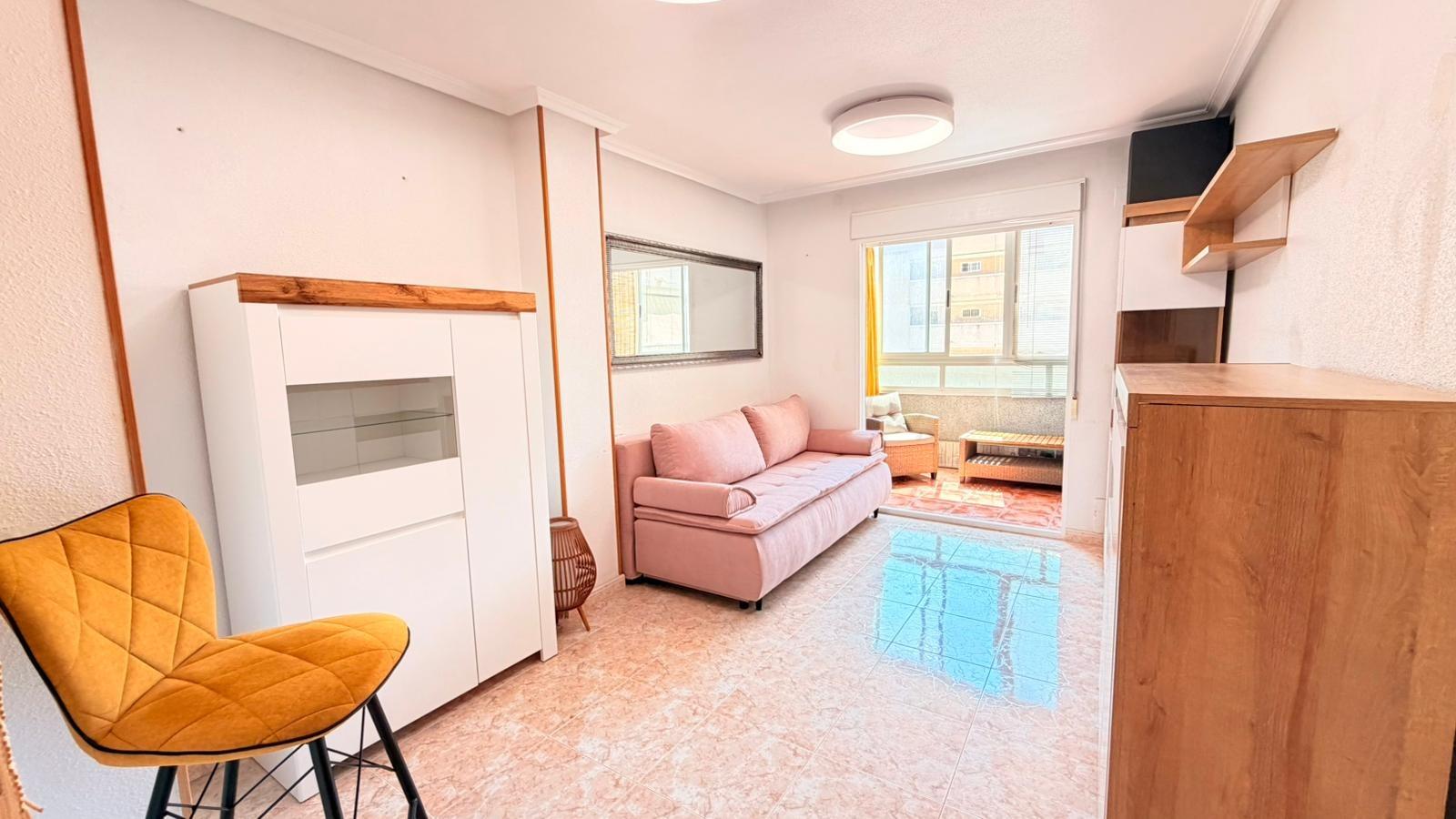 4-1 Town House for Sale in Torrevieja, Alicante