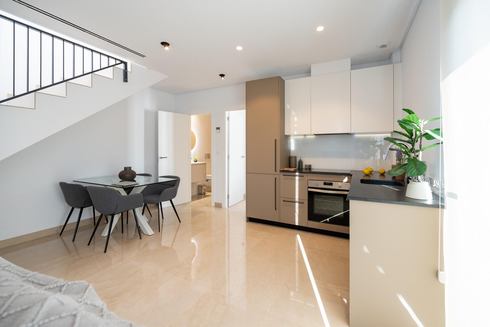 New Build Townhouses and Quads in Gran Alacant Near the Beach