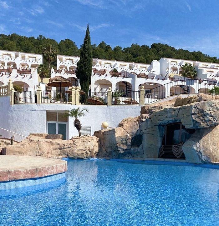 TOP FLOOR BUNGALOW APARTMENTS IN CALPE