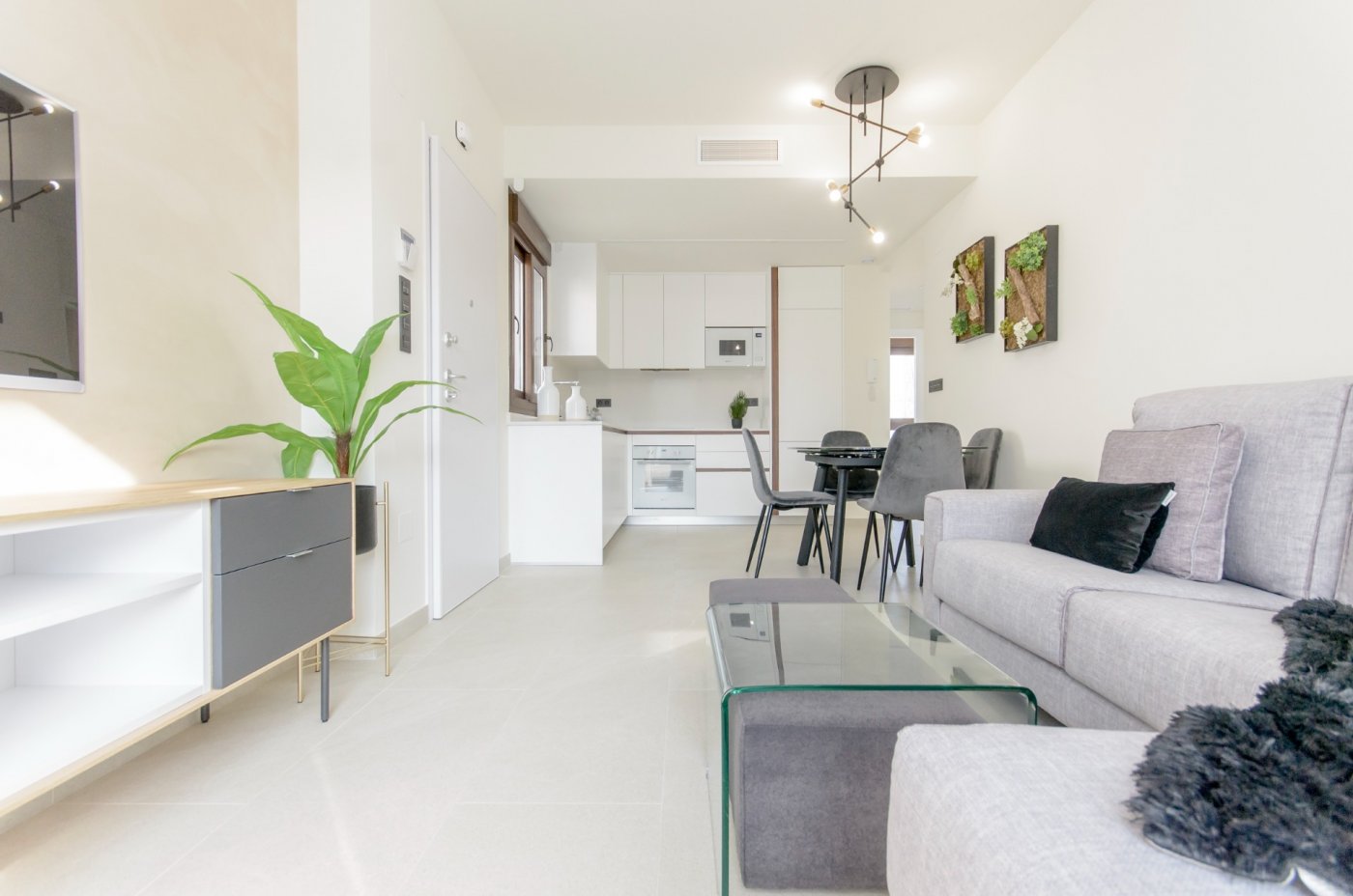NEW BUILD RESIDENTIAL OF BUNGALOW APARTMENTS IN LOS BALCONES, TORREVIEJA