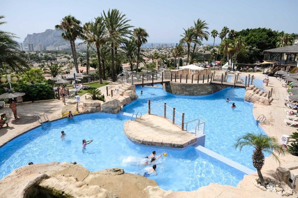 TOP FLOOR BUNGALOW APARTMENTS IN CALPE