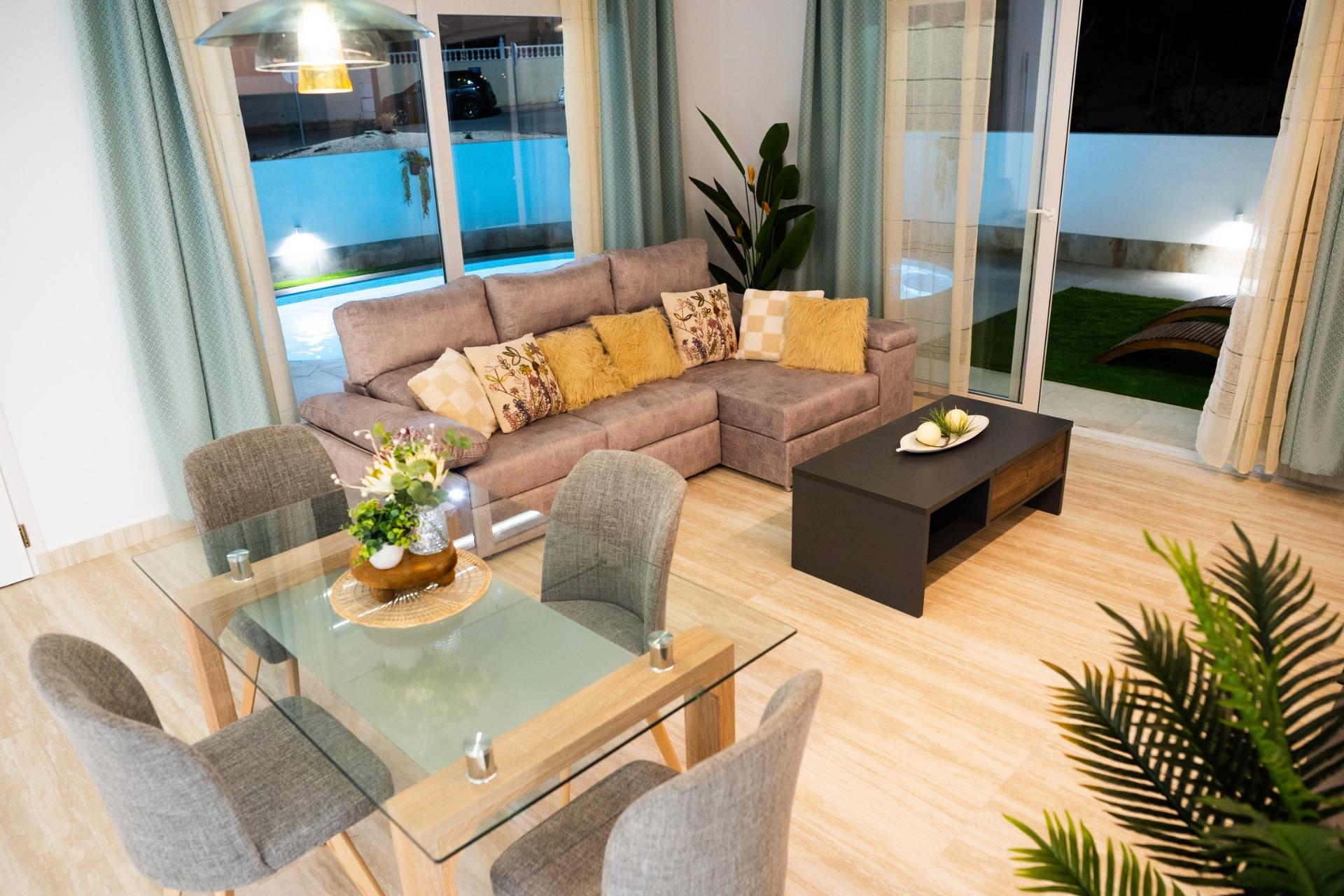 BEAUTIFUL VILLA WITH VIEWS TO THE GOLF COURSE “LA MARQUESA”!