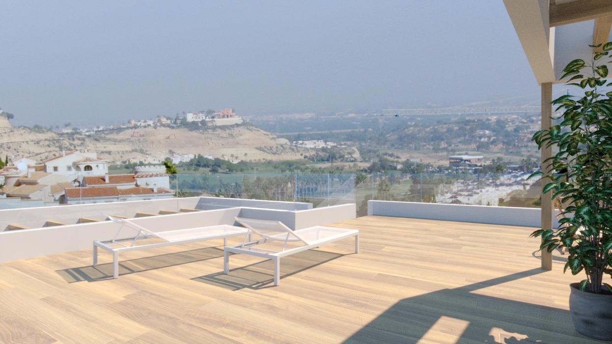 BEAUTIFUL VILLA WITH VIEWS TO THE GOLF COURSE “LA MARQUESA”!