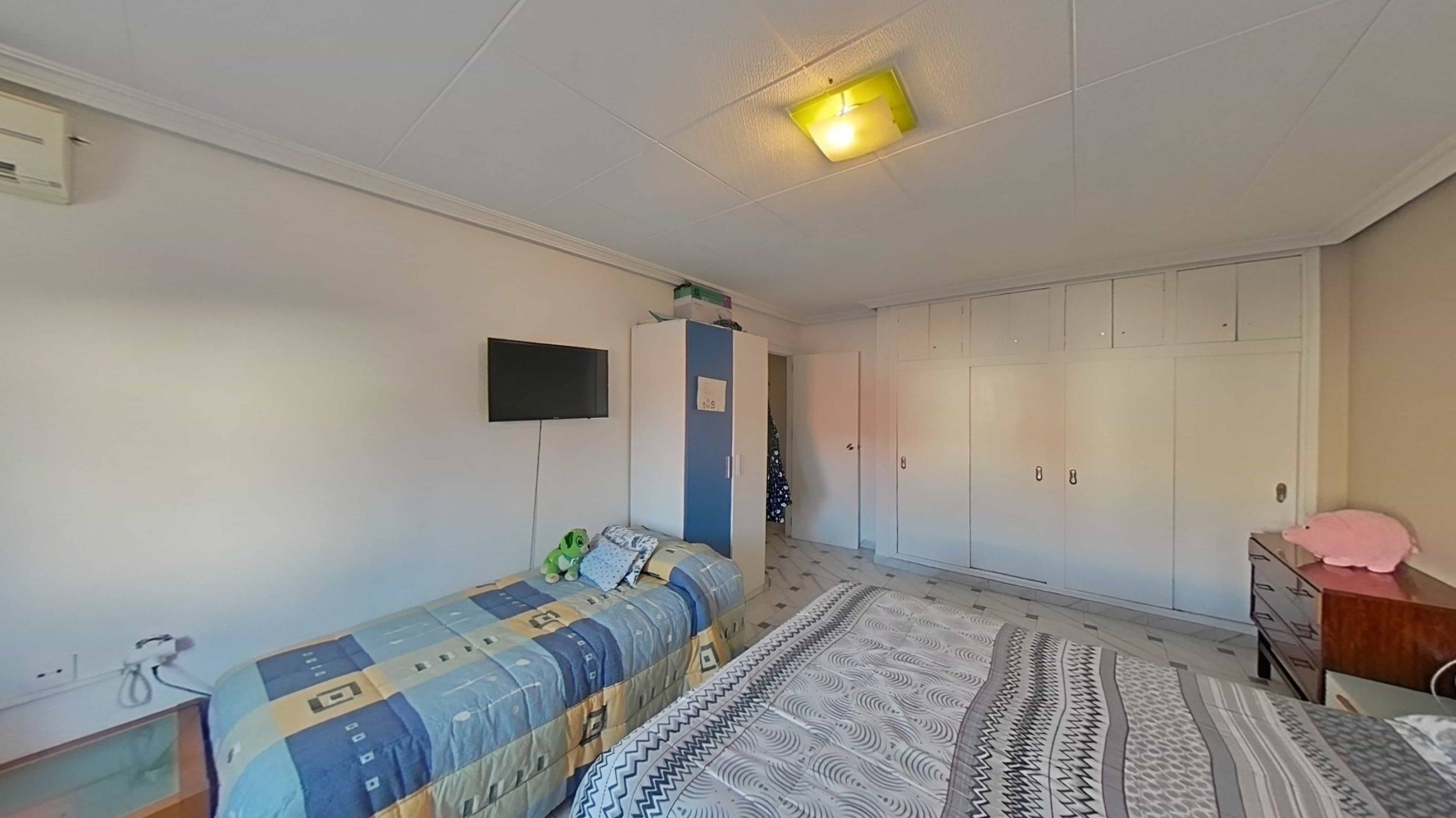 Penthouse for Sale in Pilar de La Horadada, Alicante