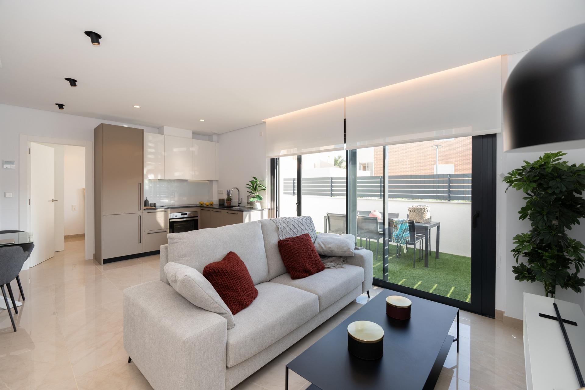 New Build Townhouses and Quads in Gran Alacant Near the Beach