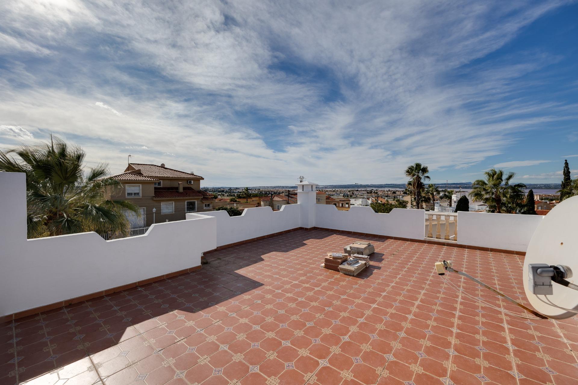 Villa for Sale in Torrevieja, Alicante